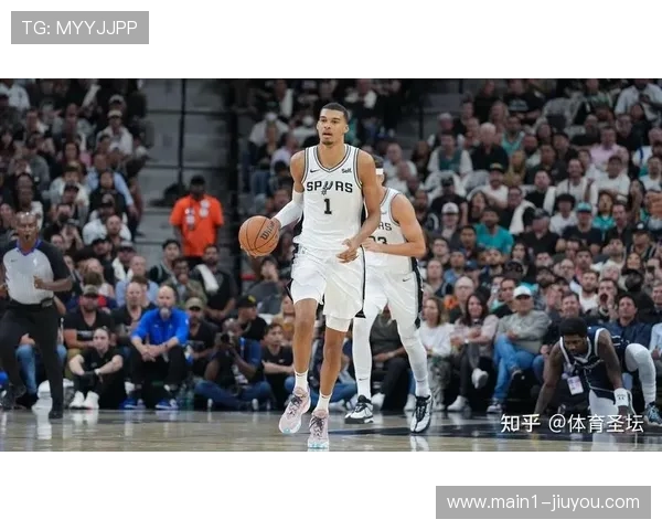 马刺三杀雷霆暴露卫冕冠军软肋 文班亚马护框效率领跑DPOY榜