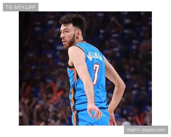 霍姆格伦护框与远投兼备 新型内线破解小球阵容短板